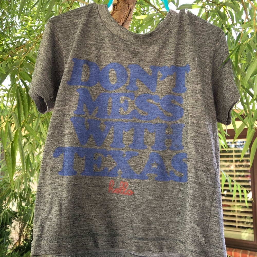 Hello Texas tee size 6
